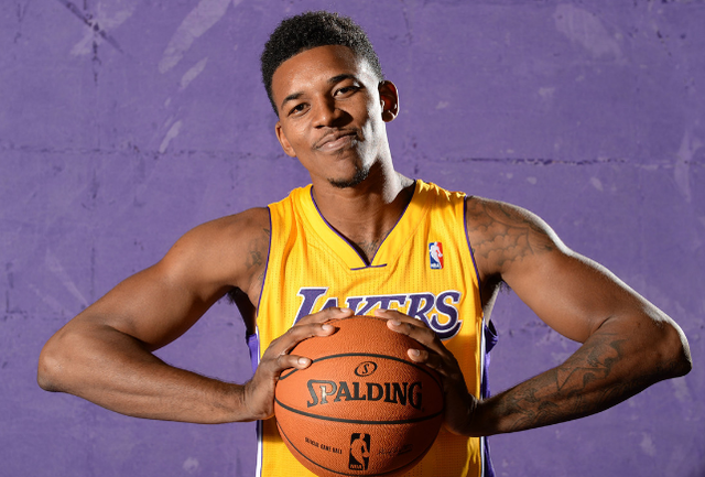 JDG官方：上单选手Xiaoxu完成续约，征战2026（JDG官宣：上单Xiaoxu续约成功，将征战至2026年）