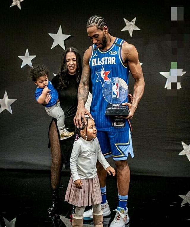 南方萌新滑雪图鉴：从社死现场到真香警告（南方滑雪萌新生存手册：从尴尬翻车到真香入坑）